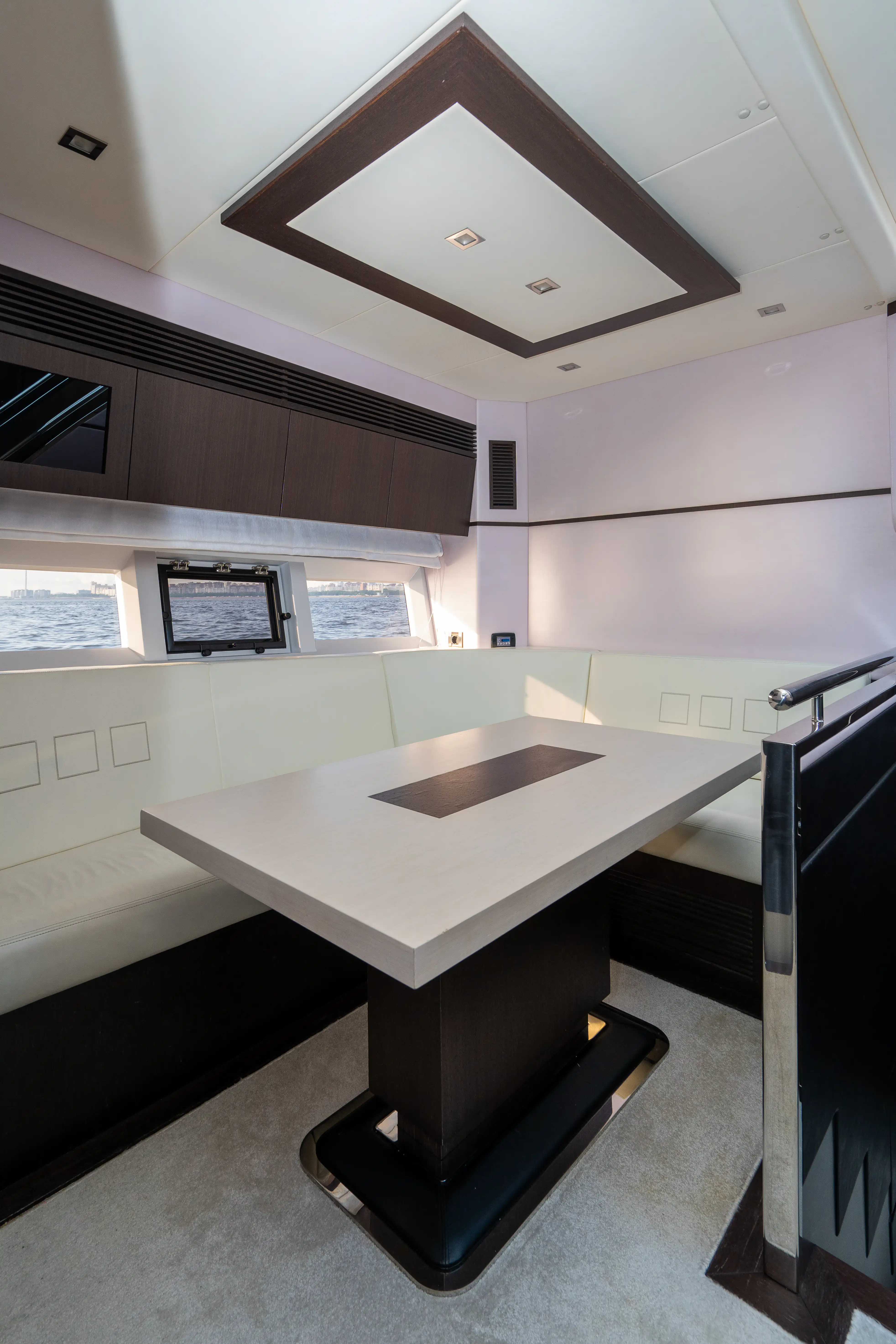 Яхта  «Galeon 640» image- 37